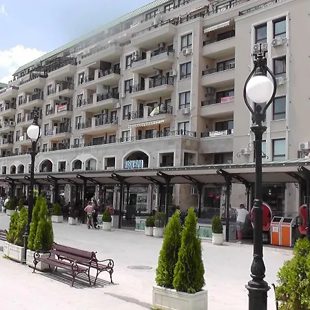 адмирал- сирена Apartman Aranyhomok