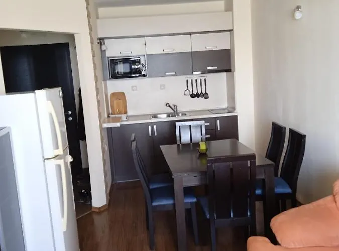 адмирал- сирена Apartamento Golden Sands