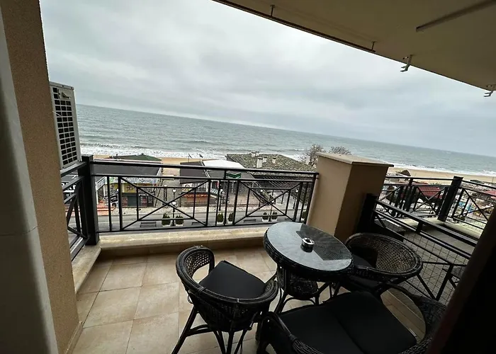 адмирал- сирена Apartment